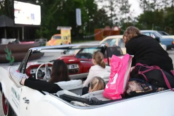 Drive-in Movie Night - Olivier Events