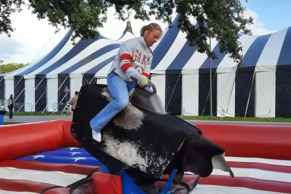 Budget Rodeo (zonder begeleiding) - Attractieverhuur Olivier