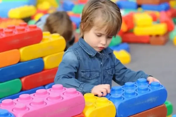 Lego Speelblokken XXL | Attractieverhuur Olivier