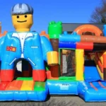 Springkussen Multiplay Bouwblokjes (Lego) - Attractieverhuur Olivier